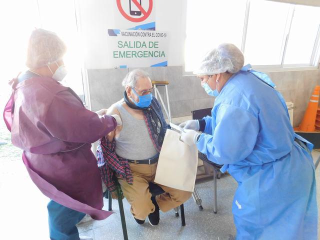 VACUNACION SEGUNDA SPUTNIK V (3)