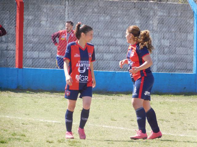 FEMENINO SPORTIVO MUNICIPAL (37)