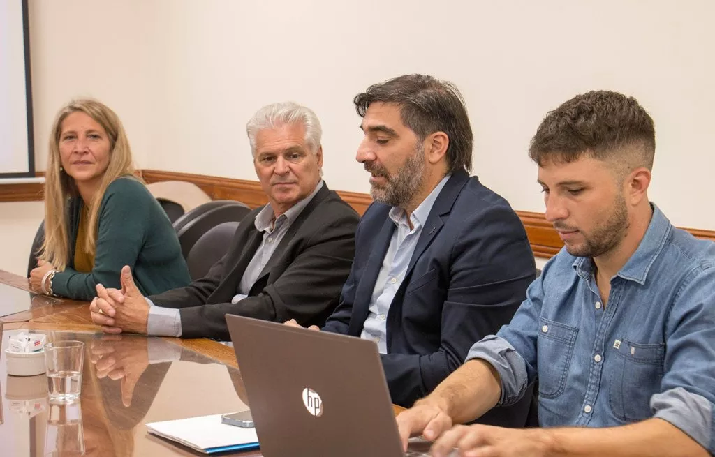 CONECTIVIDAD UNIVERSITARIA (3)