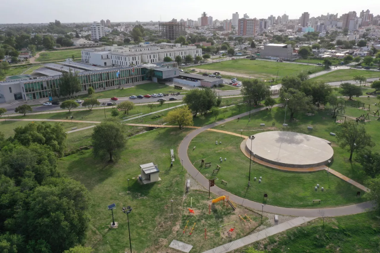 PARQUE DEL BICENTENARIO (3)