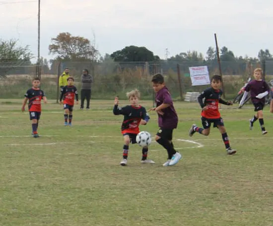 Fecha 10 Infantiles Juveniles Centro Social Fusión FC Atenas B (9)