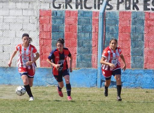 FEMENINO SPORTIVO MUNICIPAL (42)