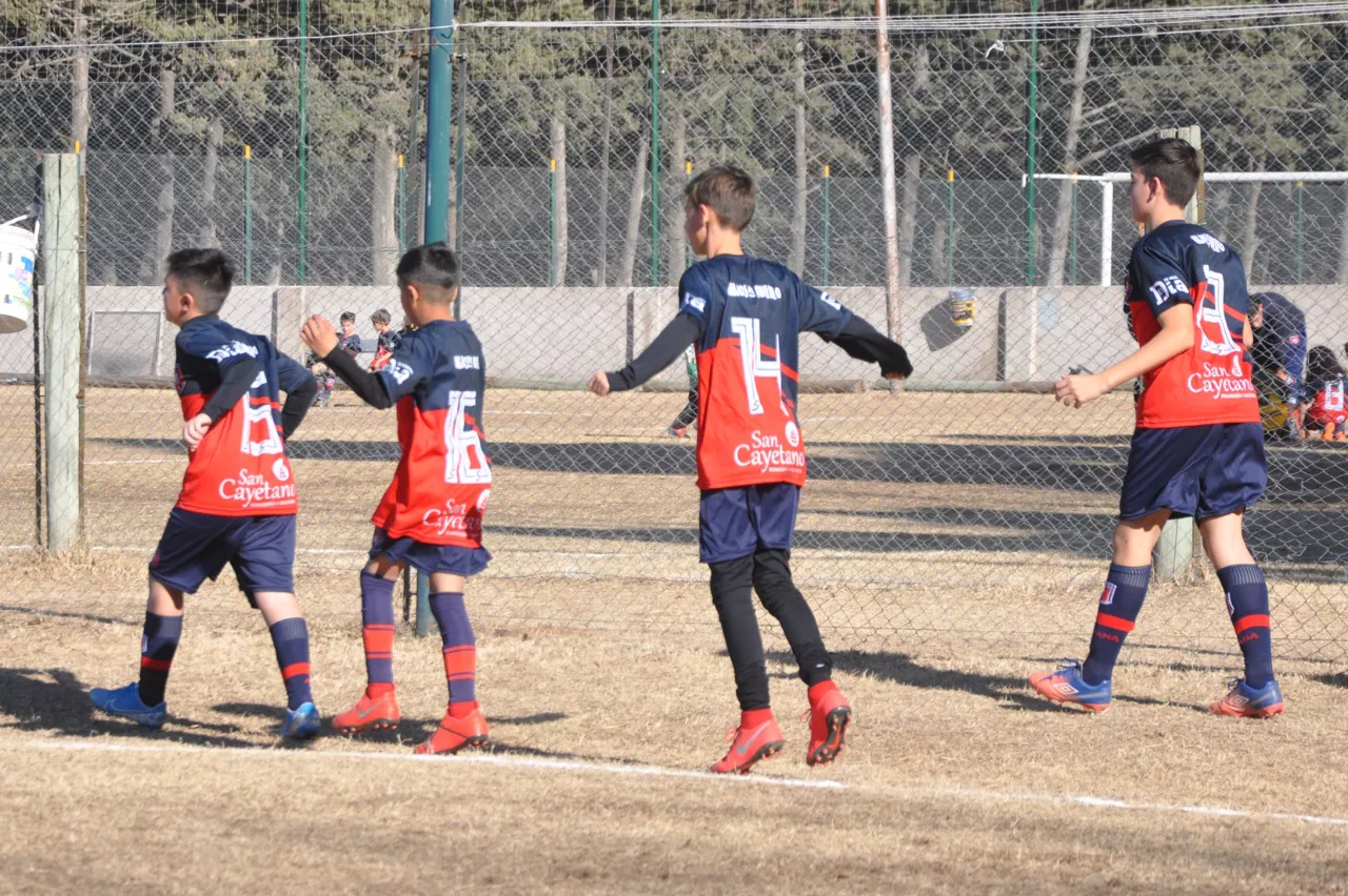 Centro Social vs Roncedo vs Deportivo Rio Cuarto (26)