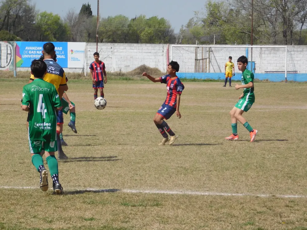 Centro Social Banda Norte Correos Renato Cesarini (80)