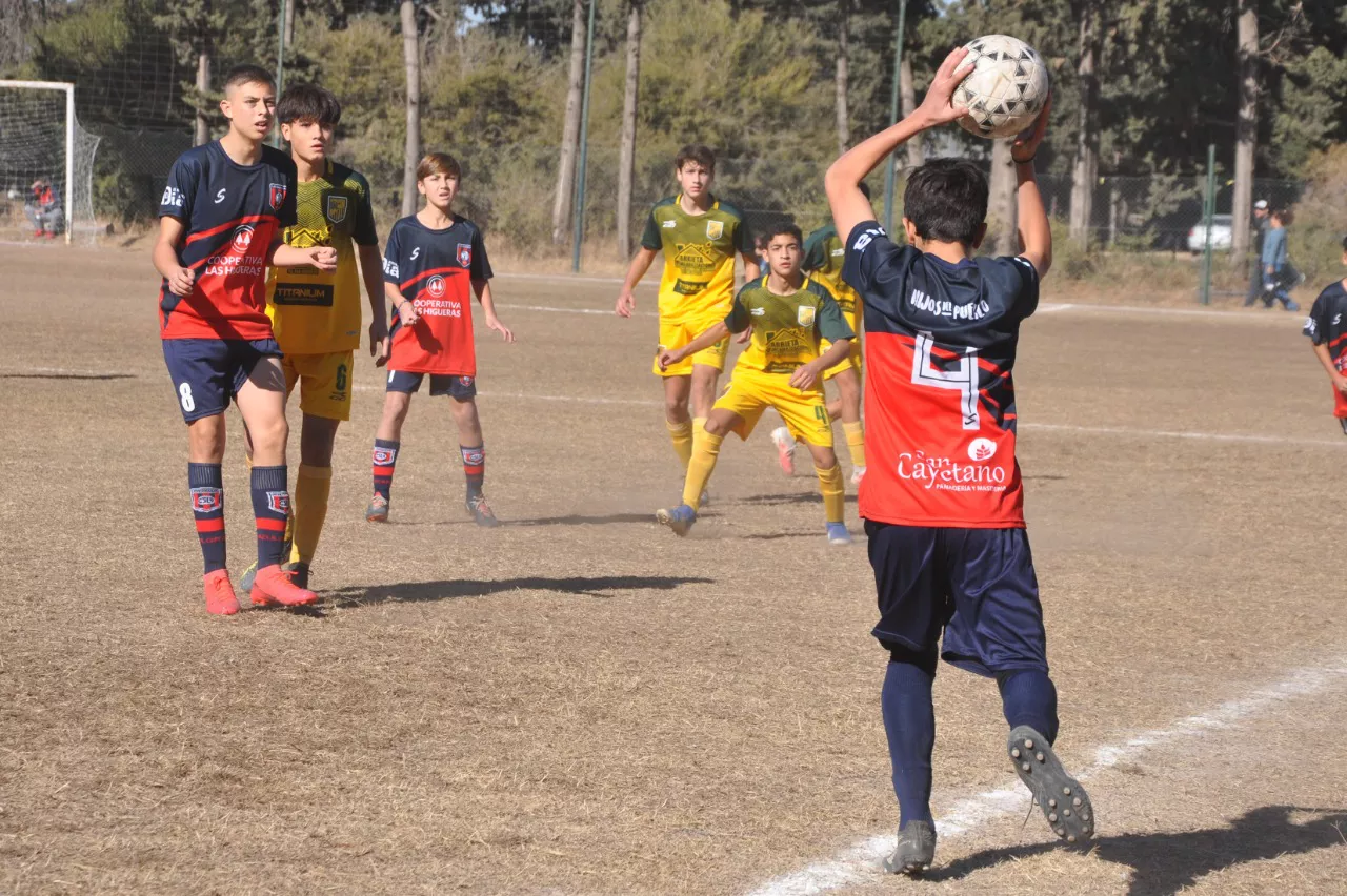 Centro Social vs Roncedo vs Deportivo Rio Cuarto (32)