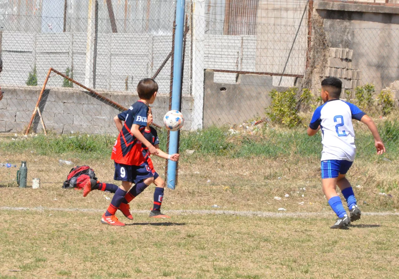 Centro Social vs Defensores de Alberdi vs Juventud Unida Río Cuarto (144)