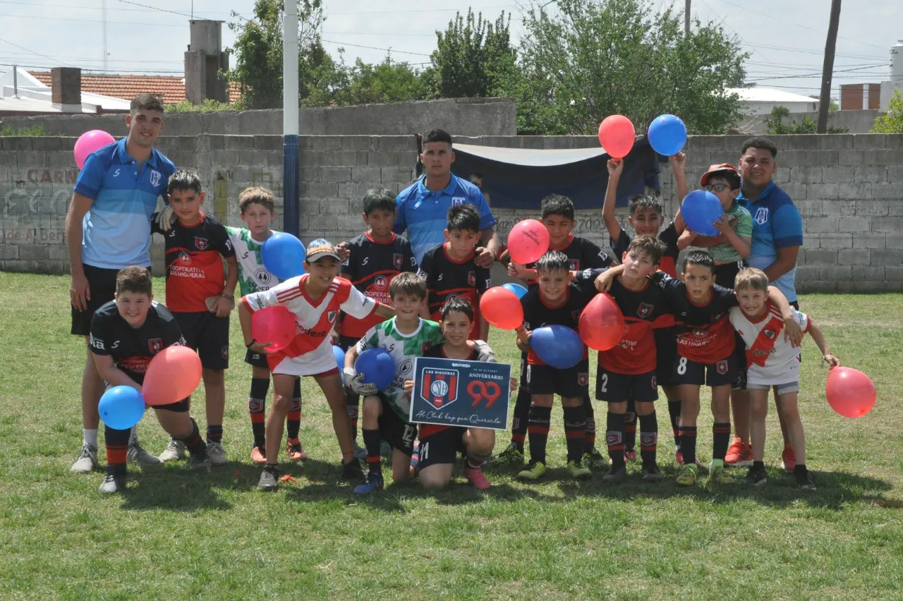 Centro Social Banda Norte B Correos y Telecomunicaciones (54)