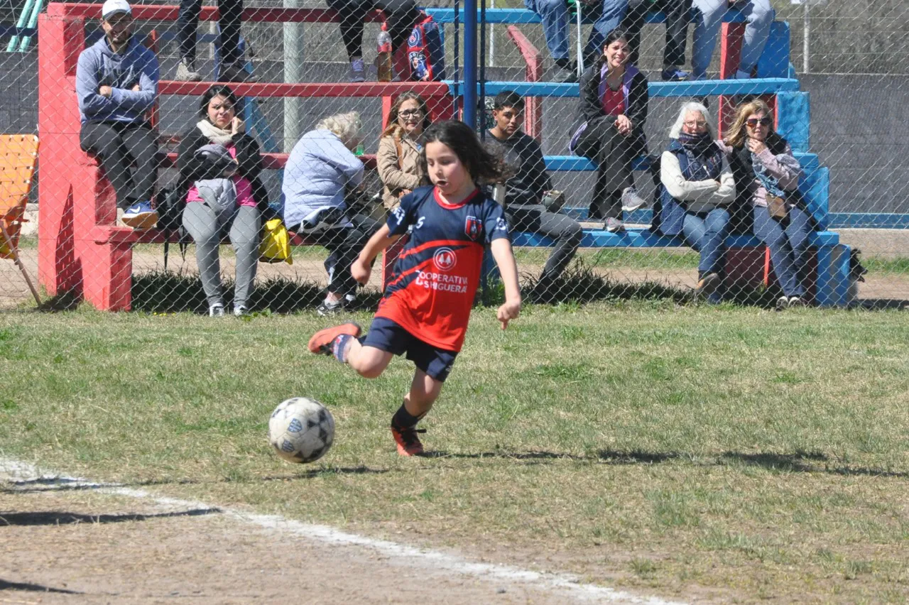 Centro Social Deportivo Municipal Acción Juvenil Socialeritas (9)