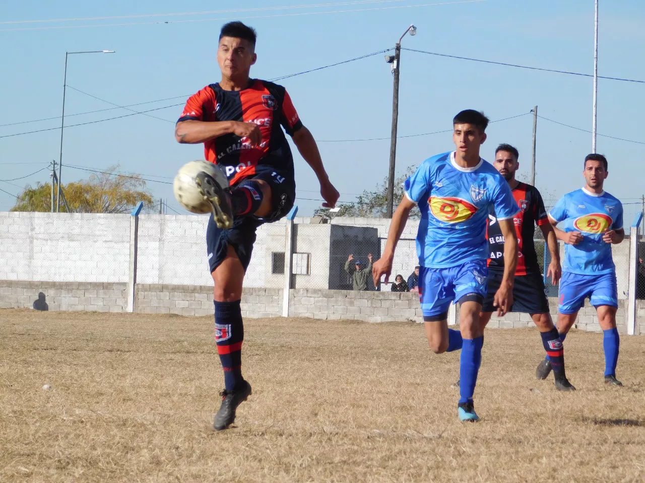 Centro Social vs Defensores de Alberdi (4)