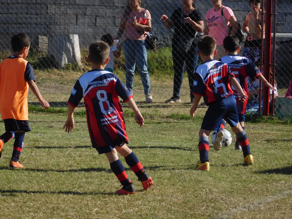 Infantiles Juveniles Centro Social San Lorenzo Bulnes Ateneo Vecinos Argentinso Jrs (28)