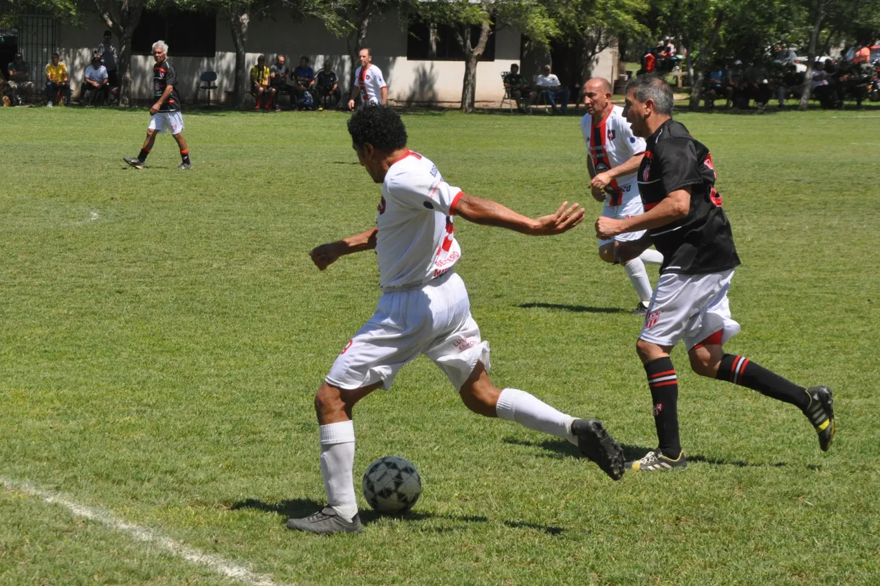 9b8c0f225ecd20652f610a049defe282c624a36e