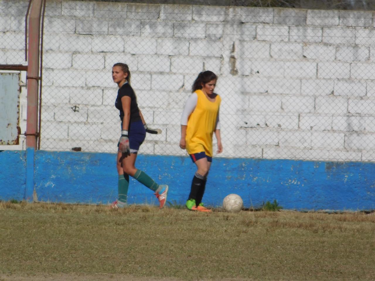 FEMENINO ROSARIO AMARILLO (1)