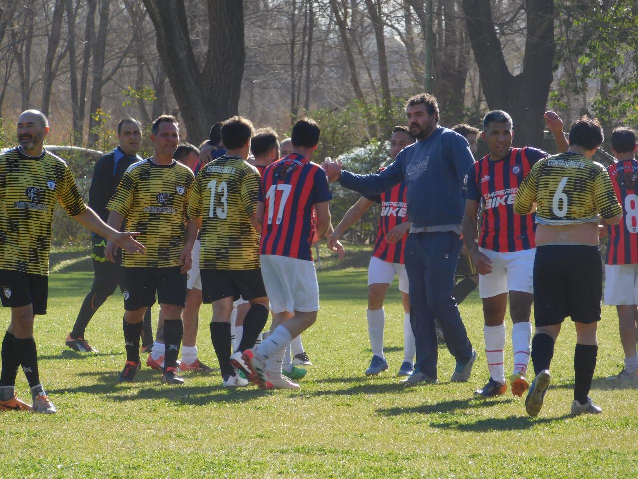 Profesionales Fecha 10 (23)