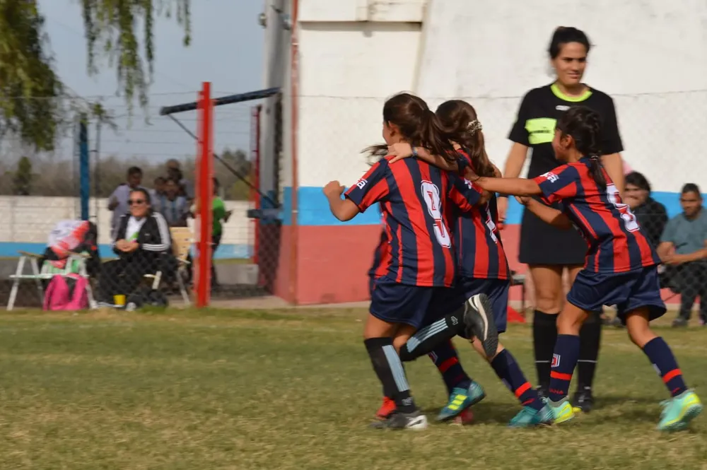 Infanto Juveniles Centro Social San Cayetano Accion Juvenil Banda Norte (240)