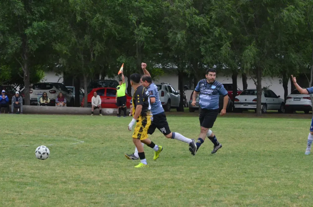 WhatsApp Image 2024-10-17 at 23.54.33 (2)