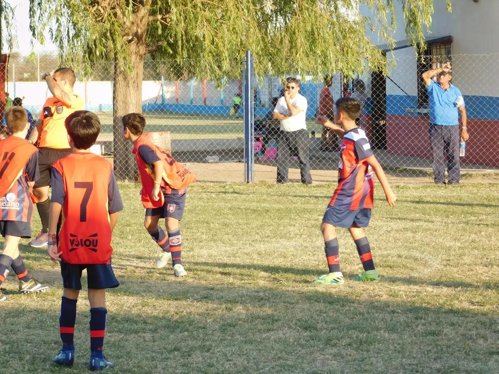 Infantiles Juveniles Centro Social San Lorenzo Bulnes Ateneo Vecinos Argentinso Jrs (135)