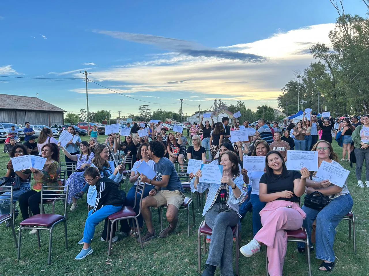 ENTREGA CERTIFICADOS  (7)