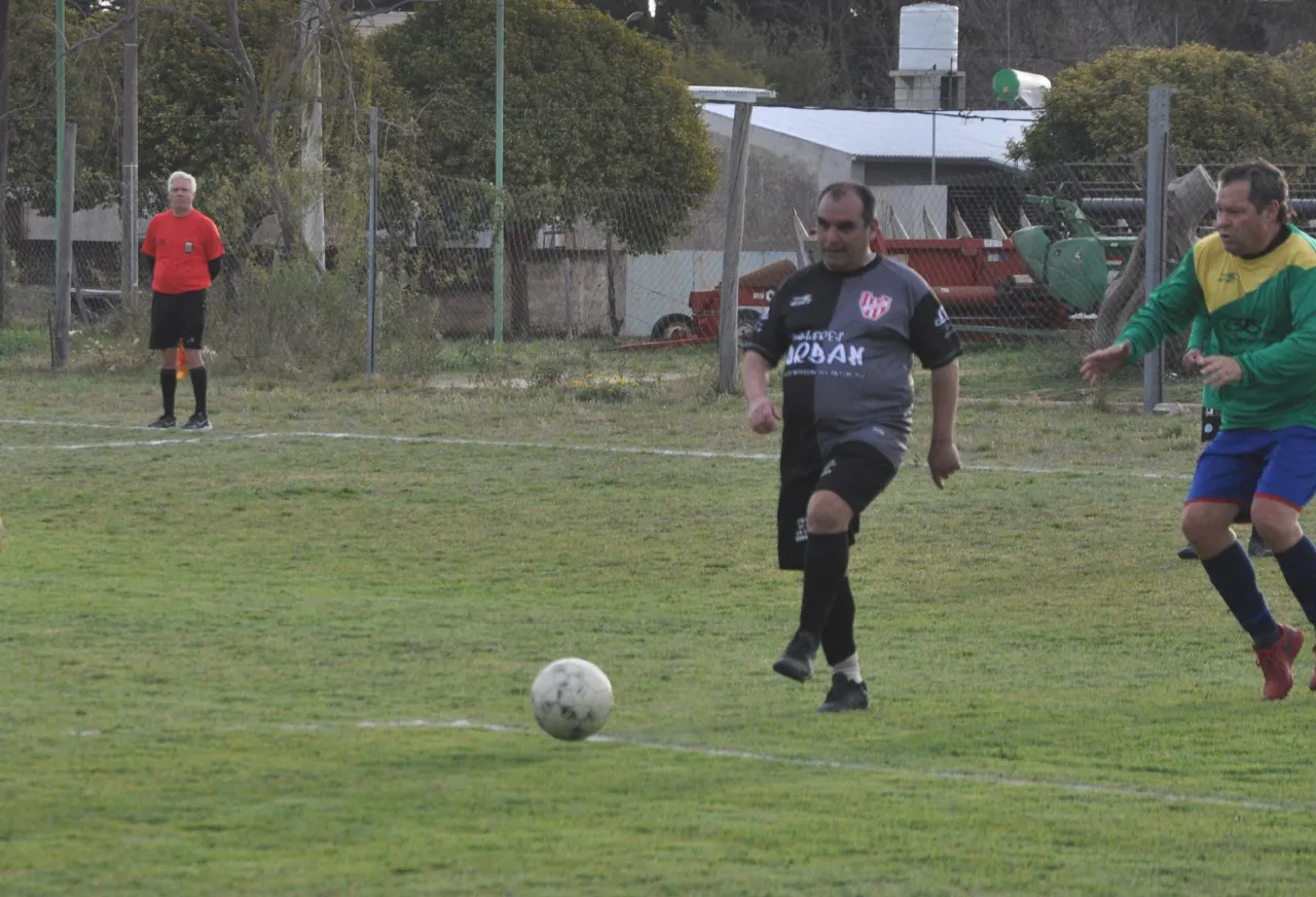 a5fd3ee5b2e1aa59efa1e7095d6f5ad7e38c9403