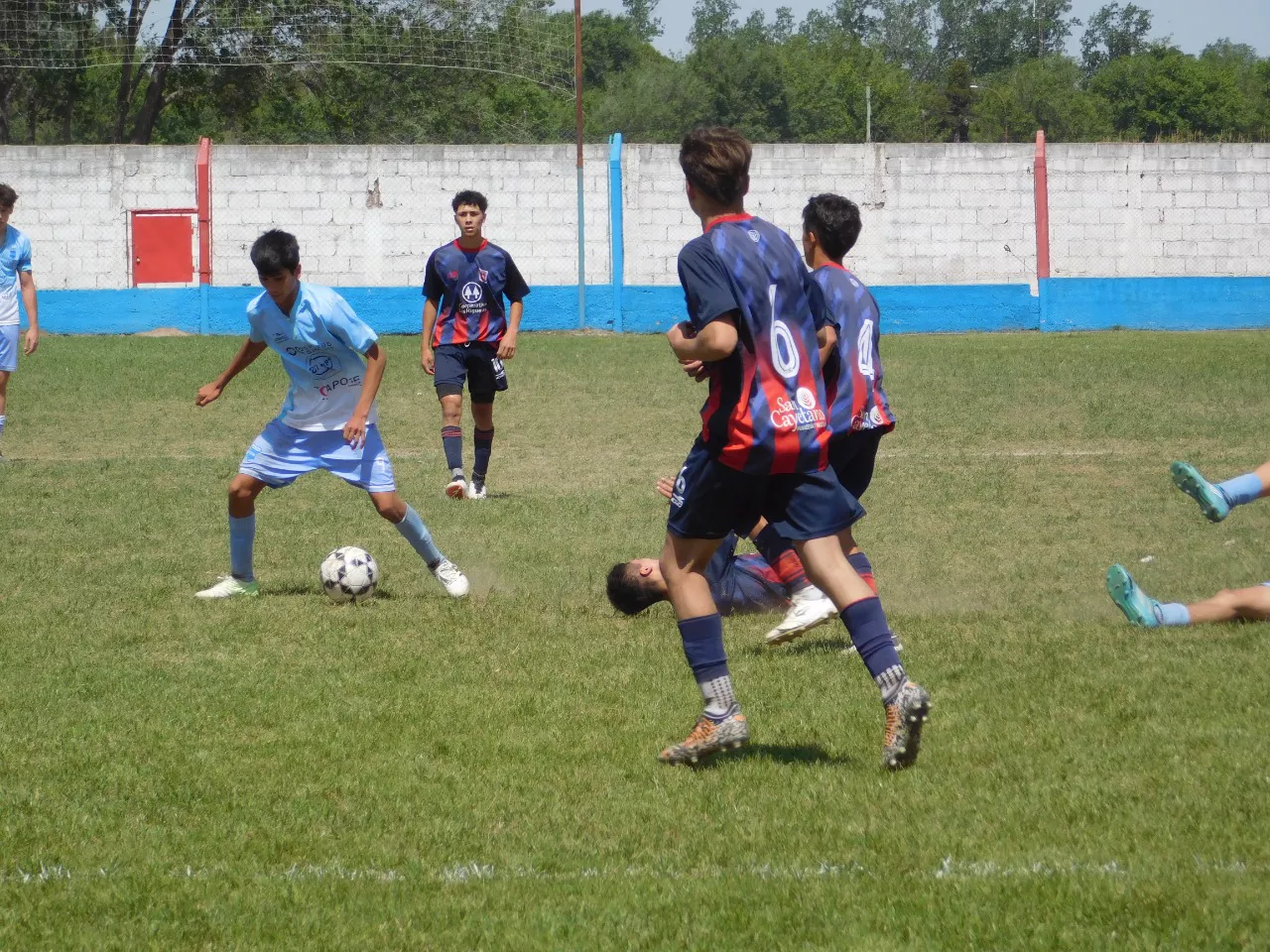 Centro Social Las Higueras Correos y Telecomunicaciones Deportivo Municipal Adela María (149)
