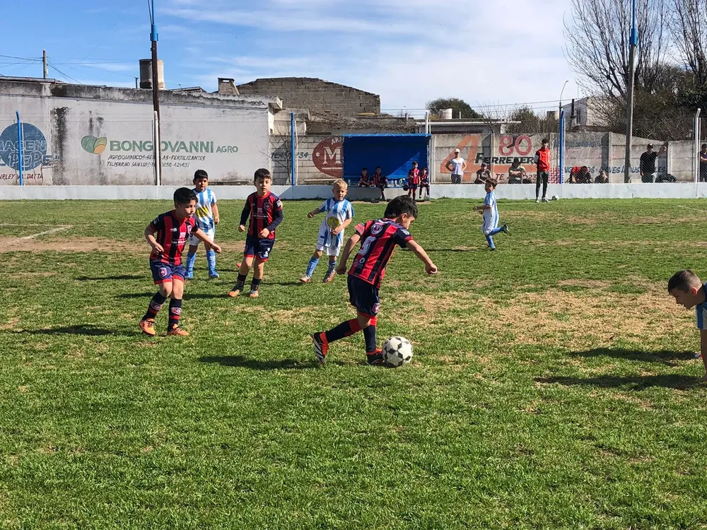 Infanto Juveniels Centro Social Roncedo Defensores Accion Juvenil (19)
