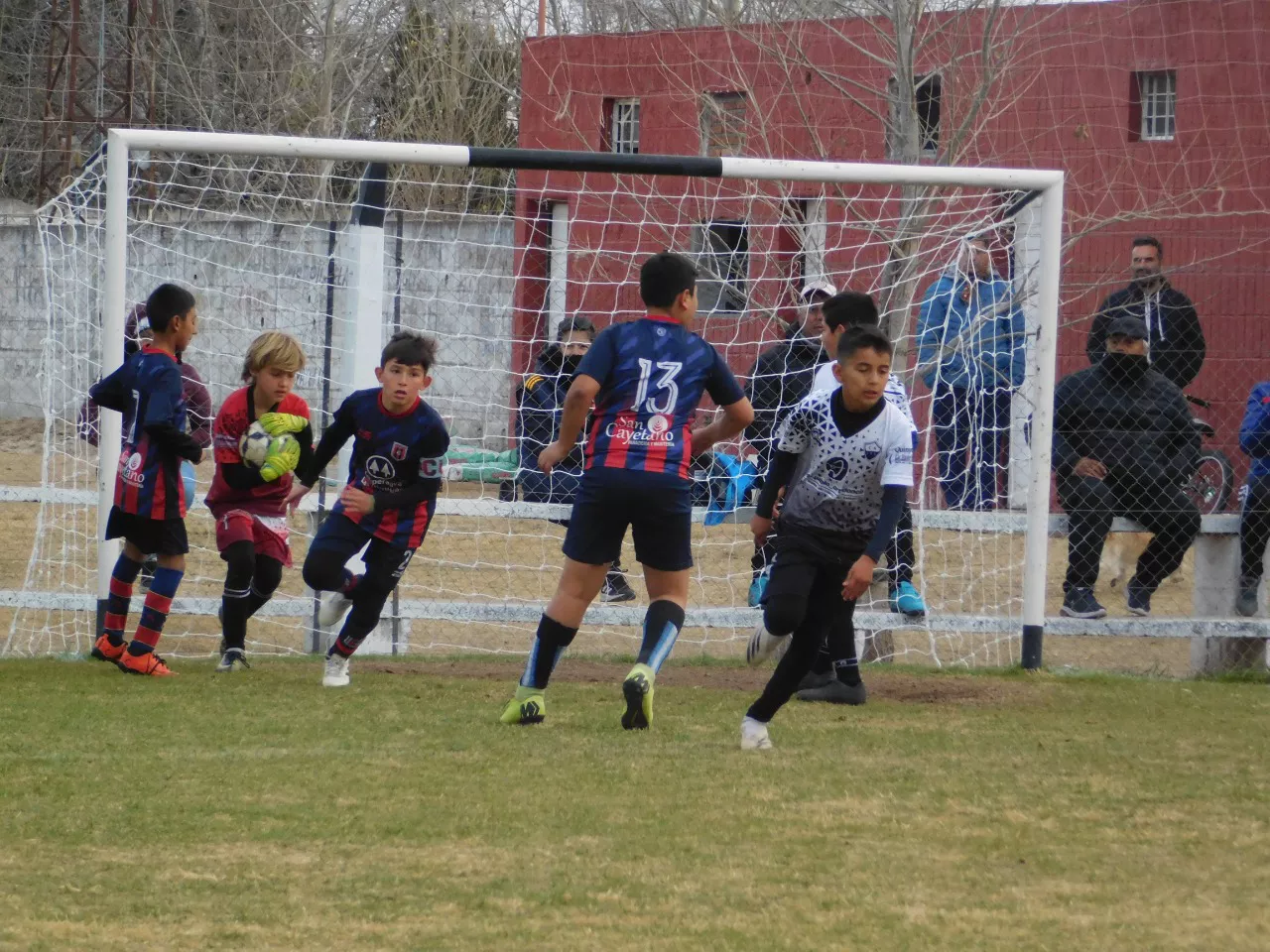 Centro Social vs Lutgardis vs Banda Norte (82)