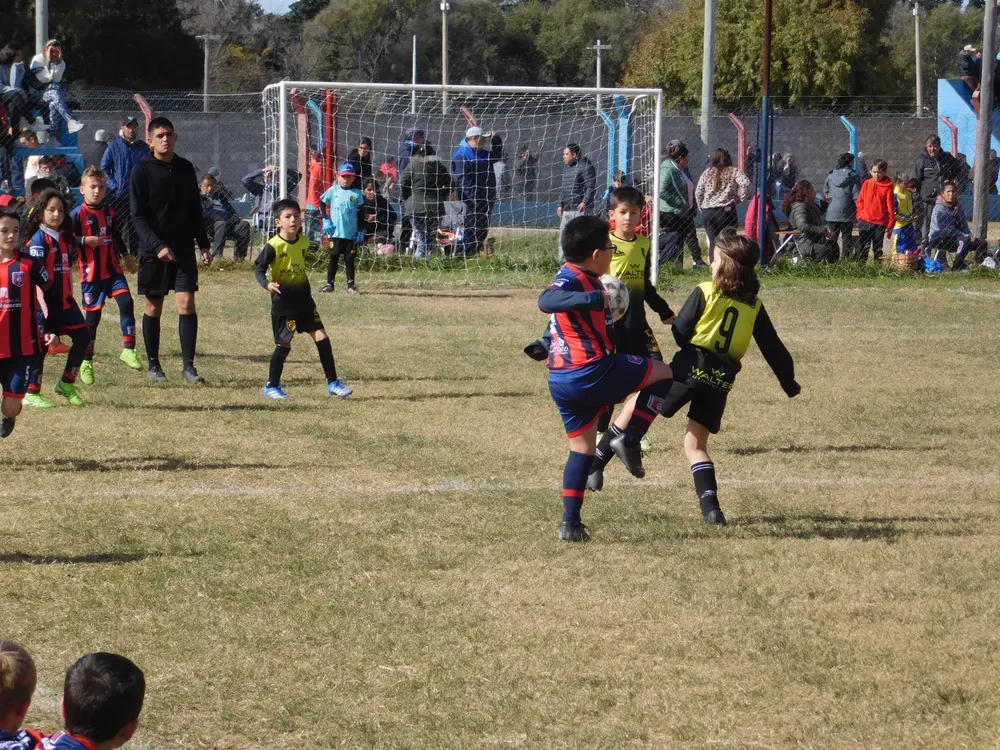 Centro Social vs Correos vs Defensores de Alberdi Socialeritas (216)