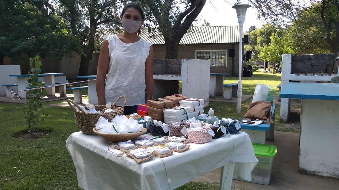 FERIA NAVIDEÑA PRESENCIAL  (27)