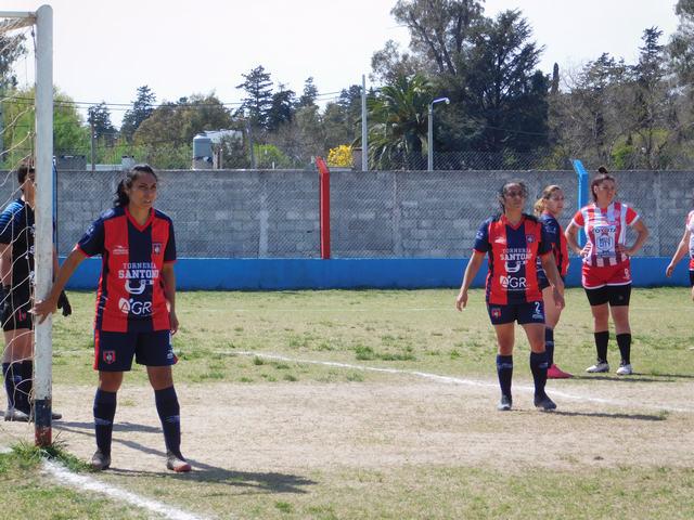 FEMENINO SPORTIVO MUNICIPAL (47)