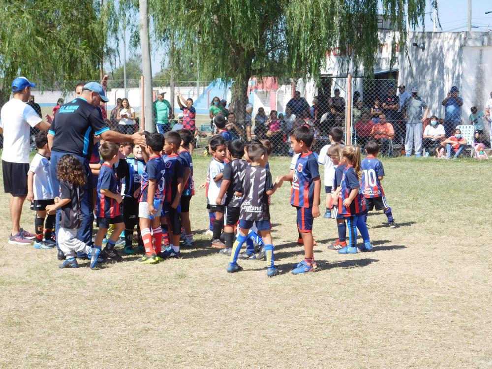 Centro Social vs Alberdi Infantiles_48