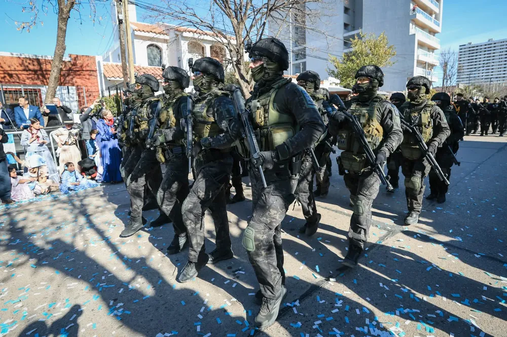 DESFILE CIVICO MILITAR (13)