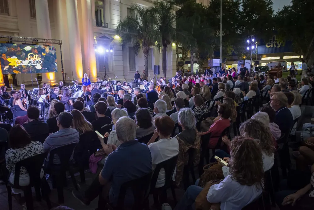 OTOÑO POLIFONICO (1)