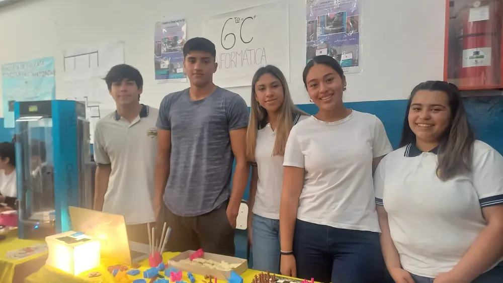 MUESTRA EDUCATIVA (3)