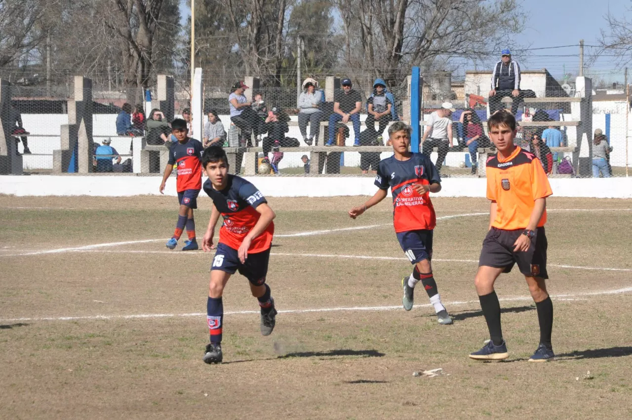 Centro Social vs Municipal Adelia María vs Juventud Unida (138)