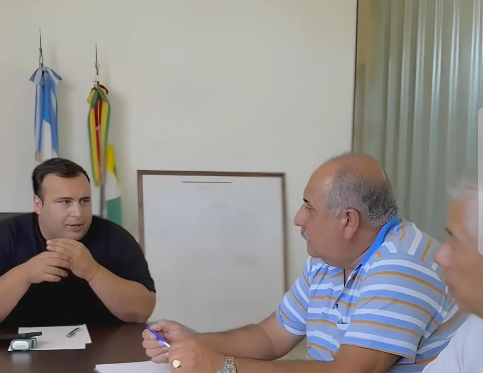 WhatsApp Image 2024-01-29 at 18.52.38 (1)