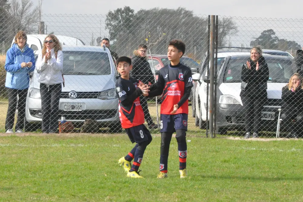 Fecha 10 Infantiles Juveniles Centro Social Fusión FC Atenas B (150)