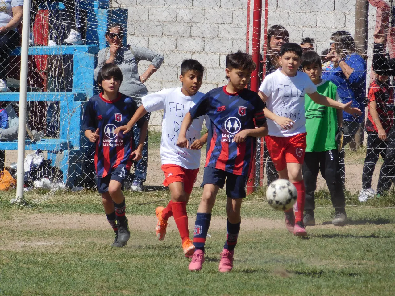 Centro Social San Cayetano Santa Paula Socialeritas Dia de la Madre (51)