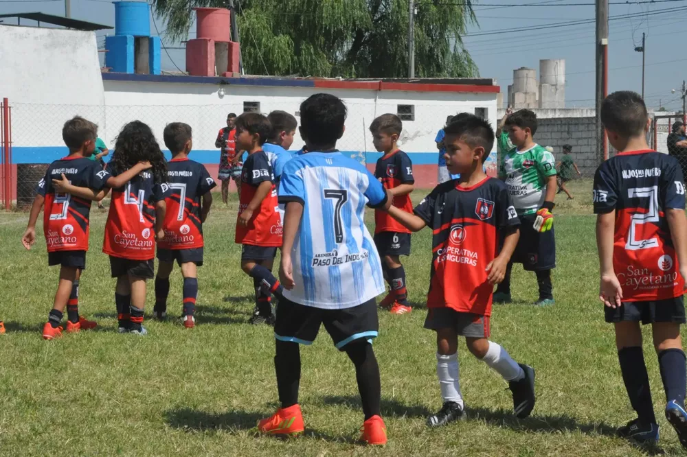Centro Social Blaugranas vs Alberdi (90)