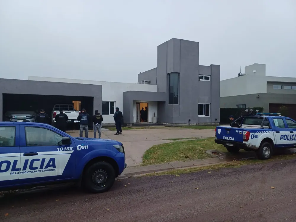 WhatsApp Image 2025-04-24 at 12.42.52