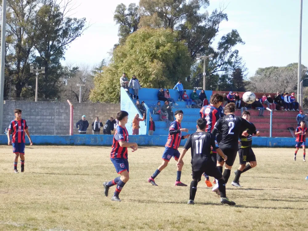 Centro Social vs Correos vs Defensores de Alberdi Socialeritas (200)