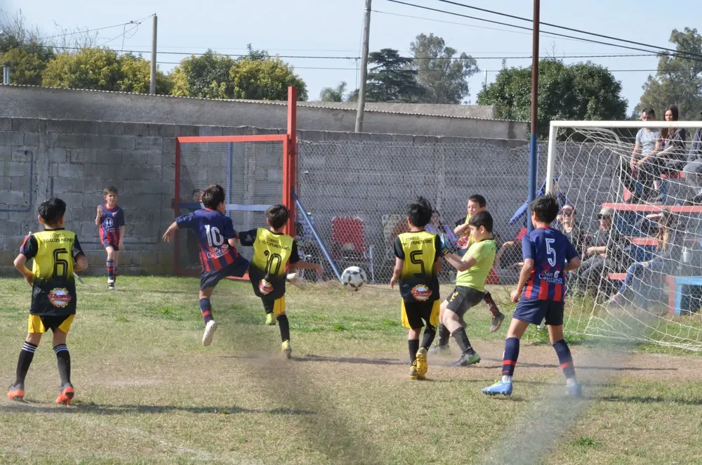 Centro Social Banda Norte Correos Renato Cesarini (44)