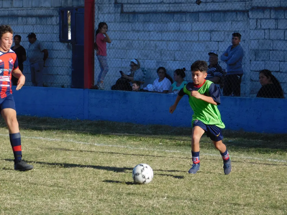 Infantiles Juveniles Centro Social San Lorenzo Bulnes Ateneo Vecinos Argentinso Jrs (69)