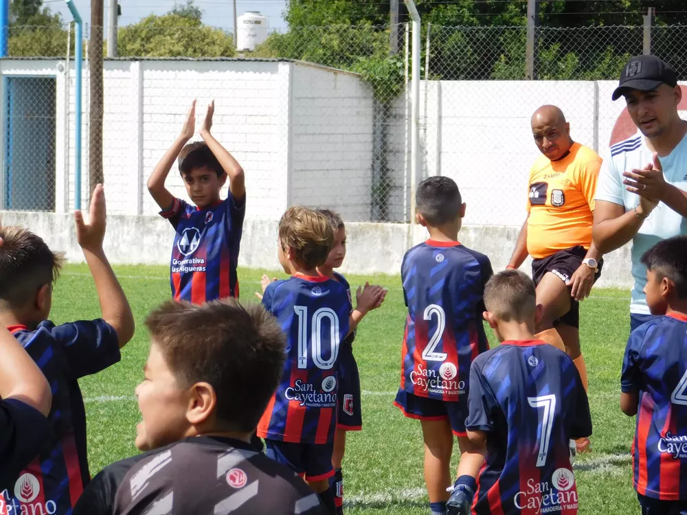 Fecha 2 Infanto Juveniles Centro Social Roncedo Accion Juvenil (100)