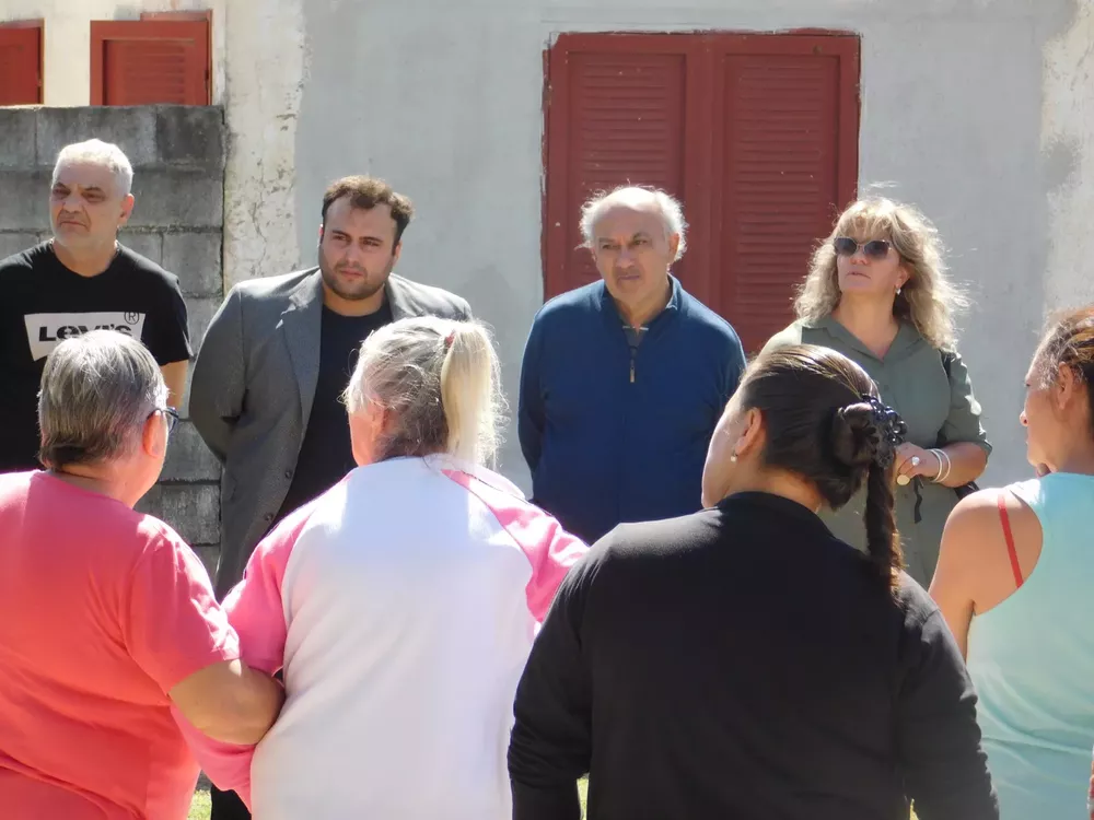 Vecinos IPV Bario 59 Viviendas (3)