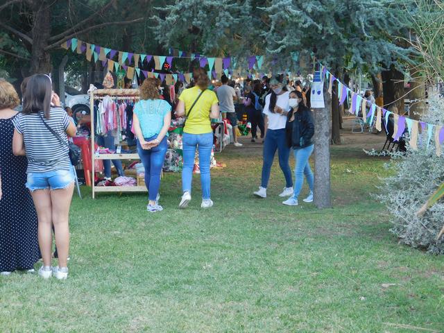 MUJERES QUE NO PARAN FERIA NAVIDEÑA 2020 (17)