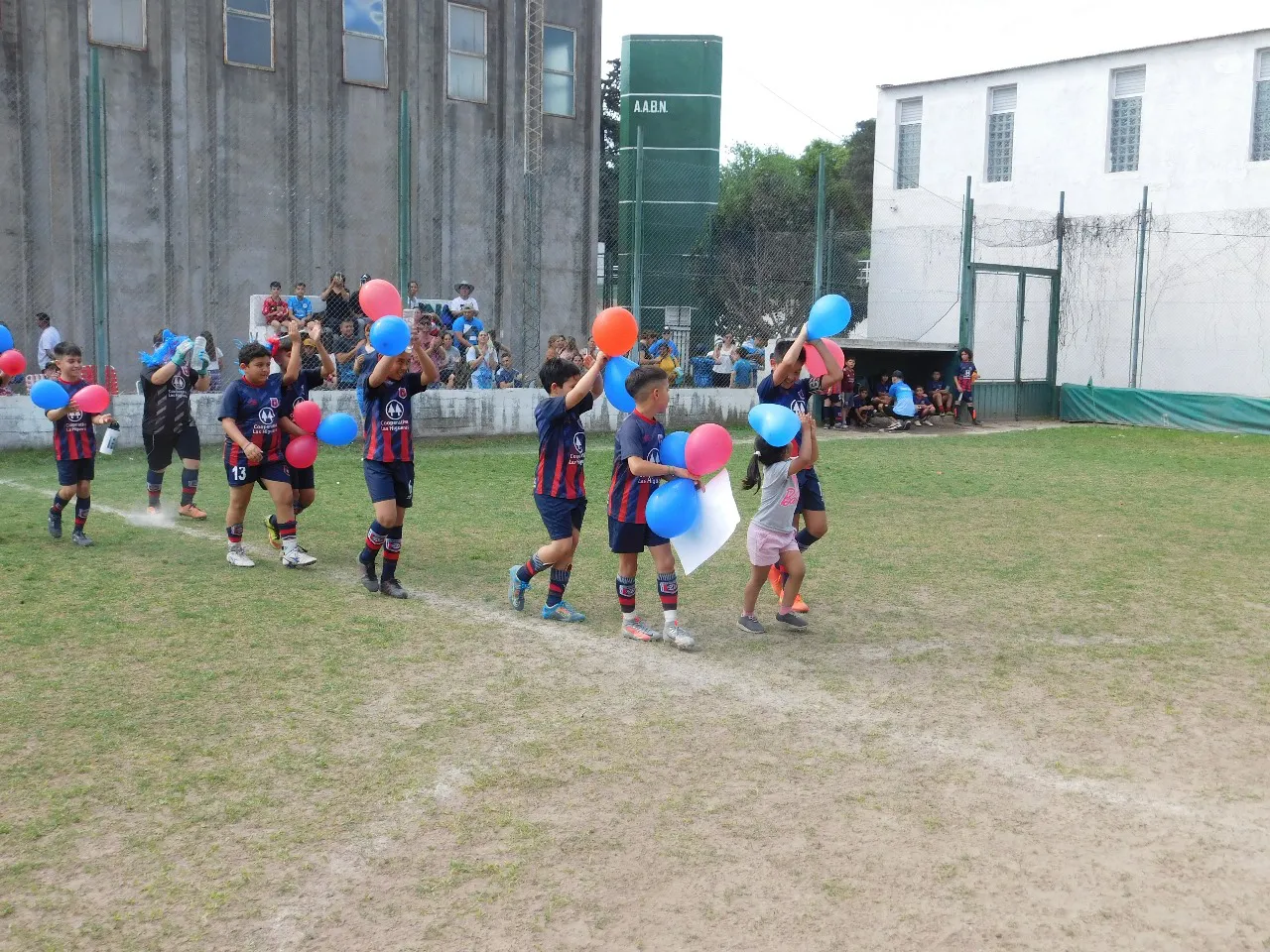 Centro Social Banda Norte B Correos y Telecomunicaciones (131)