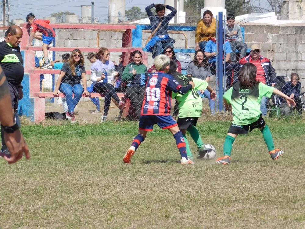 Centro Social Banda Norte Correos Renato Cesarini (117)