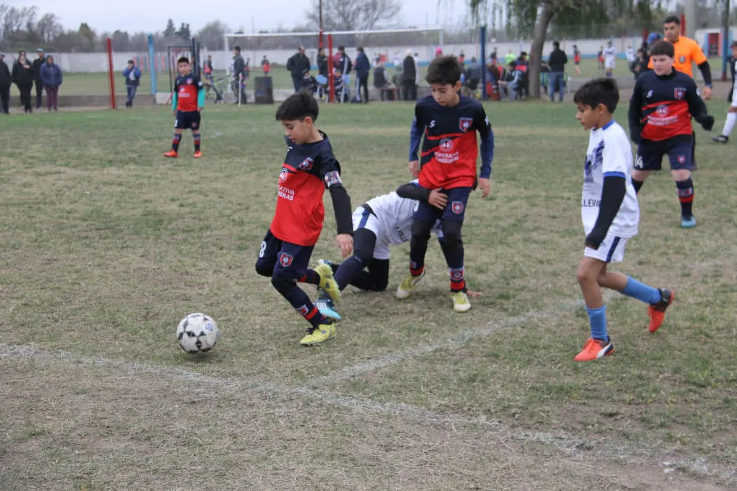 Infanto Juveniles Centro Social Vs Banda Norte vs Talleres (98)