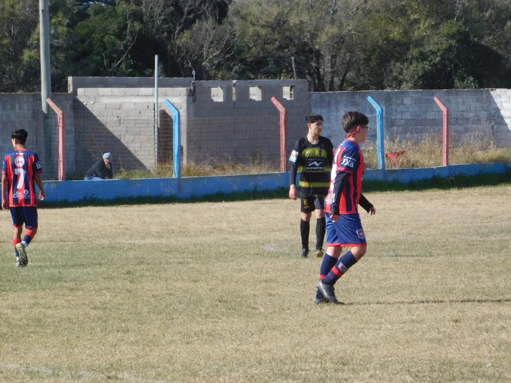 Centro Social vs Correos vs Defensores de Alberdi Socialeritas (182)