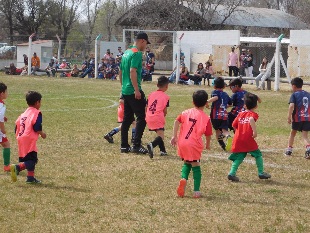 Centro Social vs Juventud Unida Infantiles Juveniles (99)