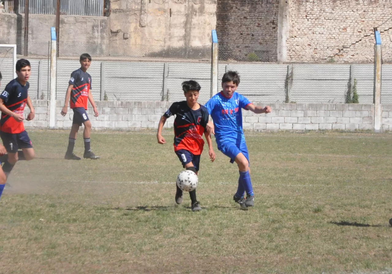Centro Social vs Defensores de Alberdi vs Juventud Unida Río Cuarto (151)